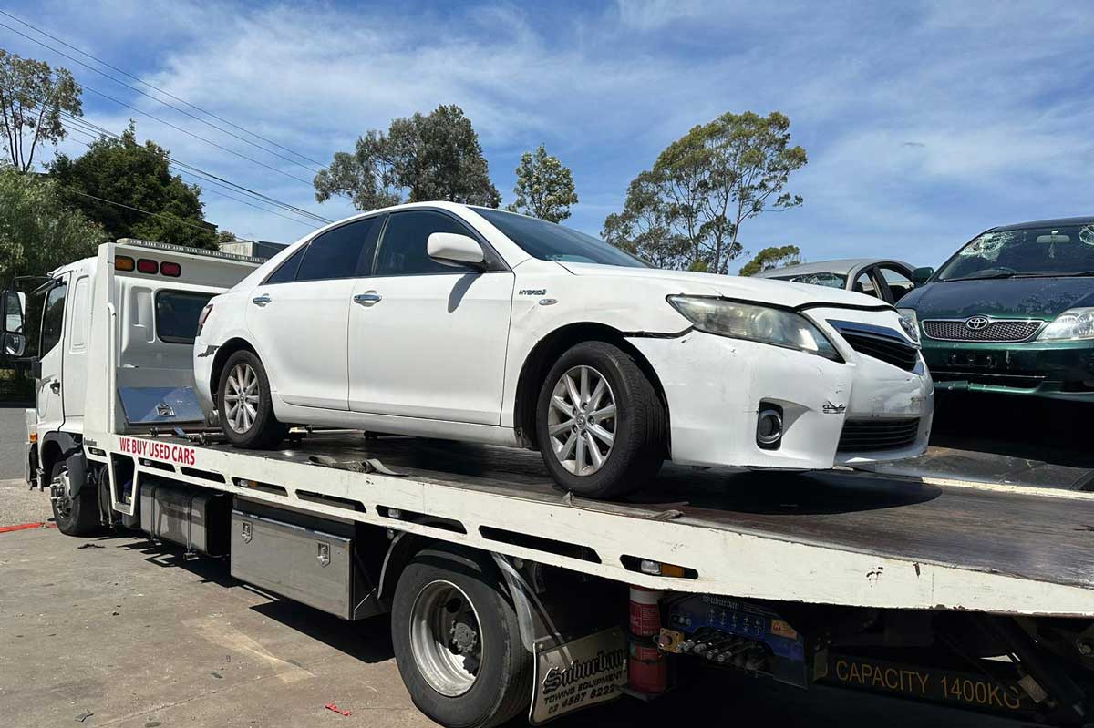 Fast and Free Car Removal Redcliffe Service