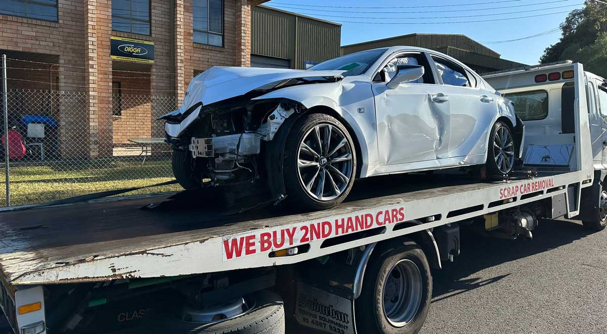 Fast and Reliable Car Removal Mackay Service